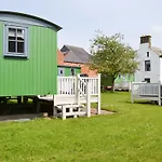 Jamies Shepherds Hut - Uk43566 *